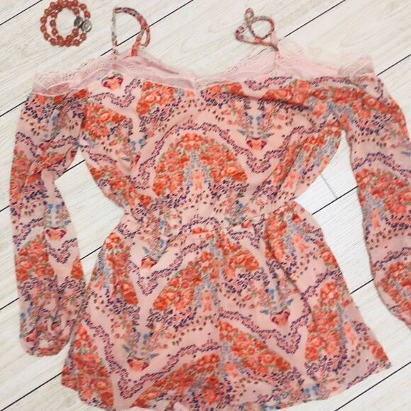 Charlotte Russe chiffon floral print romper XS - Picture 2 of 8